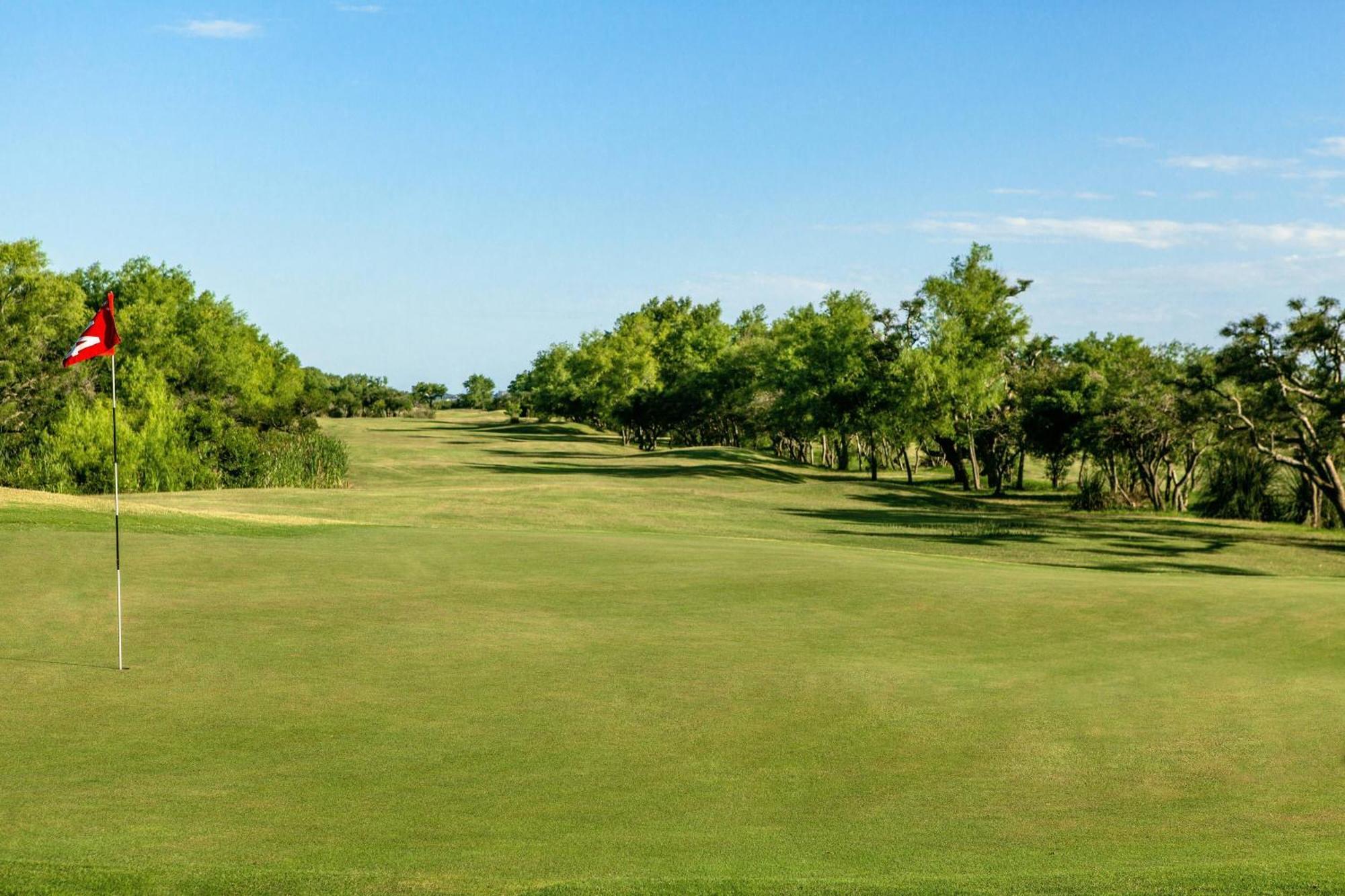 Sheraton Colonia Golf & Spa Resort Колонія-дель-Сакраменто Екстер'єр фото Golf course at the University of North Texas