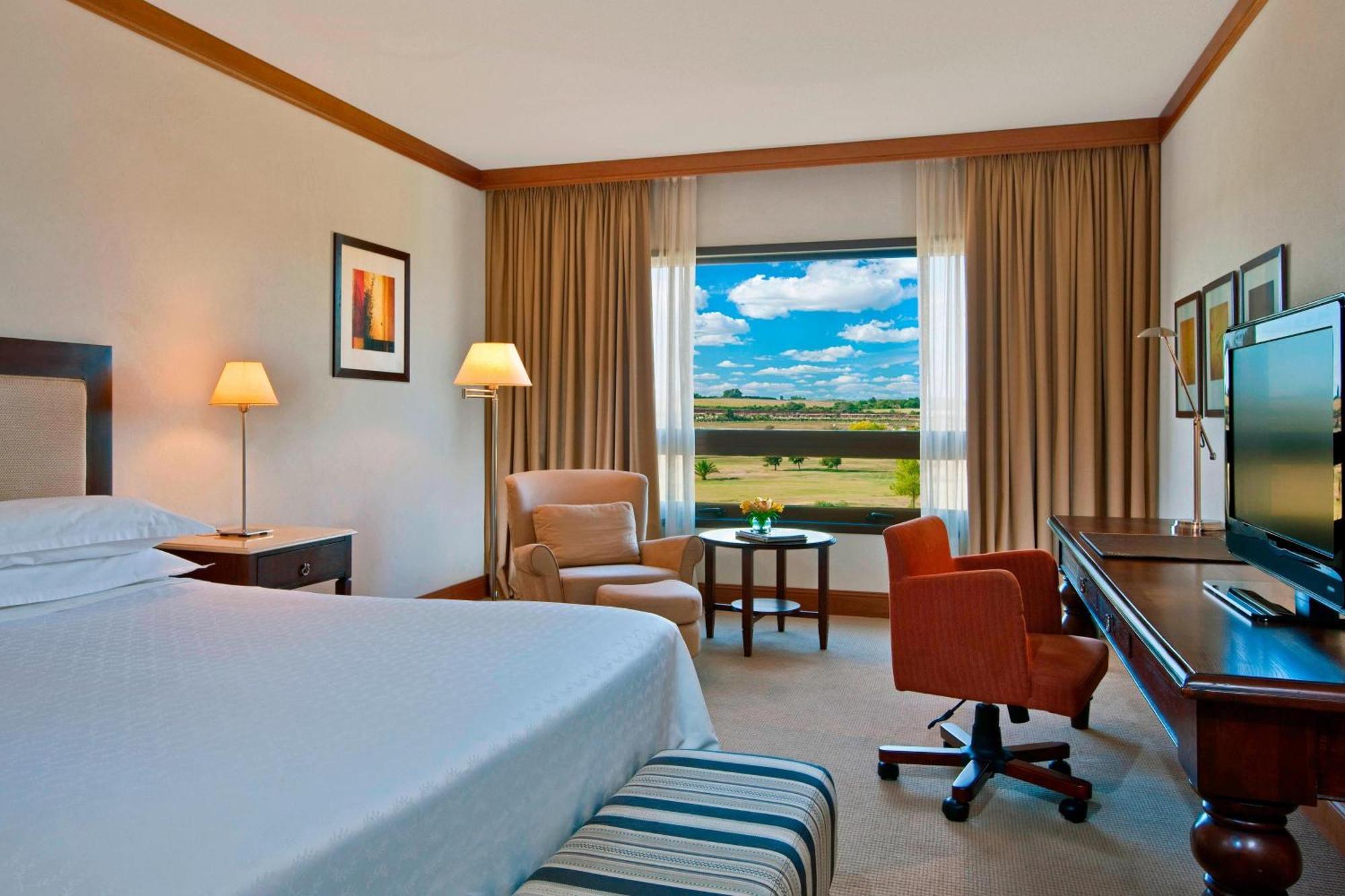 Sheraton Colonia Golf & Spa Resort Колонія-дель-Сакраменто Екстер'єр фото
